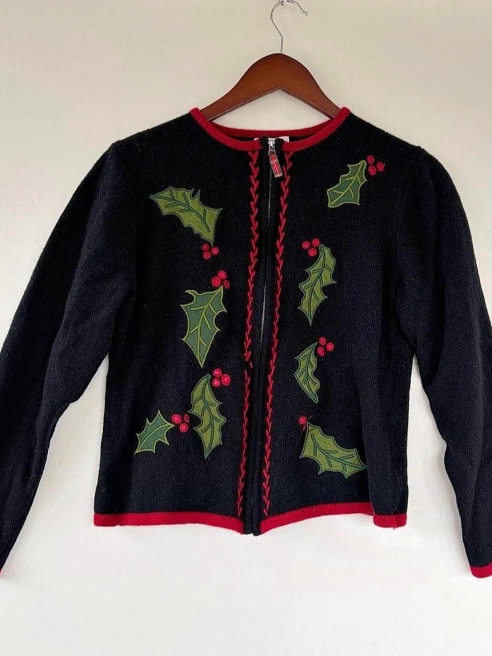 Charter Club 100% Lambs Wool Womens L Christmas Sweater Cardigan Zip Embroidered